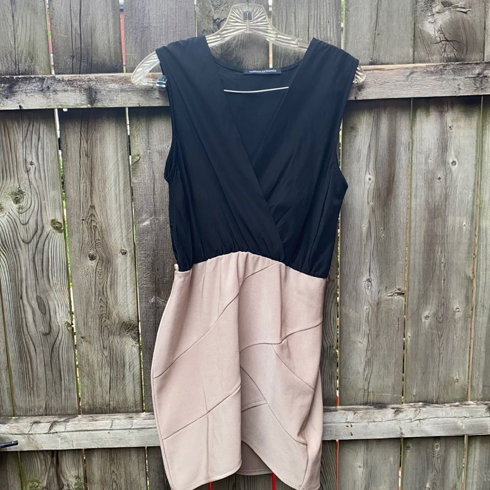 Foreign Exchange dress sz. M